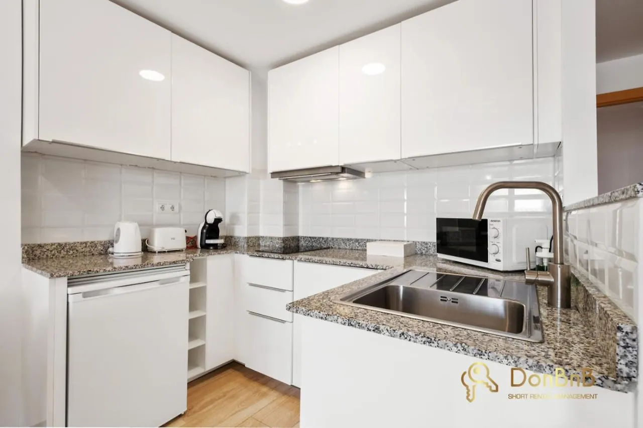 Cozy Apartment With Sea View And Private Parking In Fuengirola